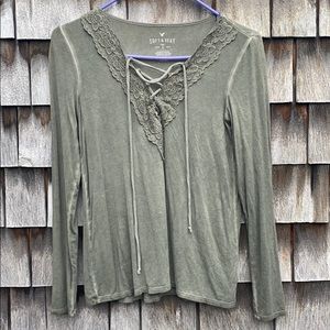 American Eagle army green long sleeve